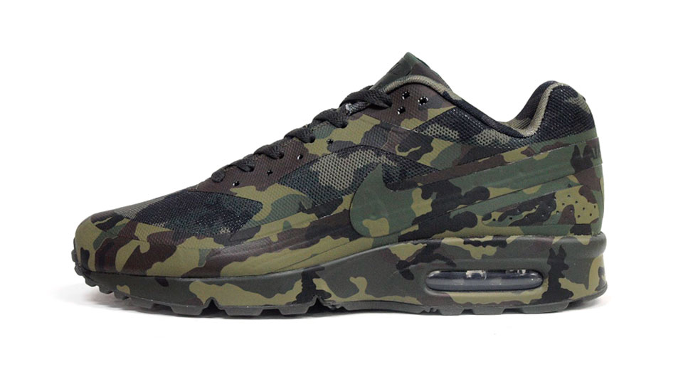 chaussure nike camouflage